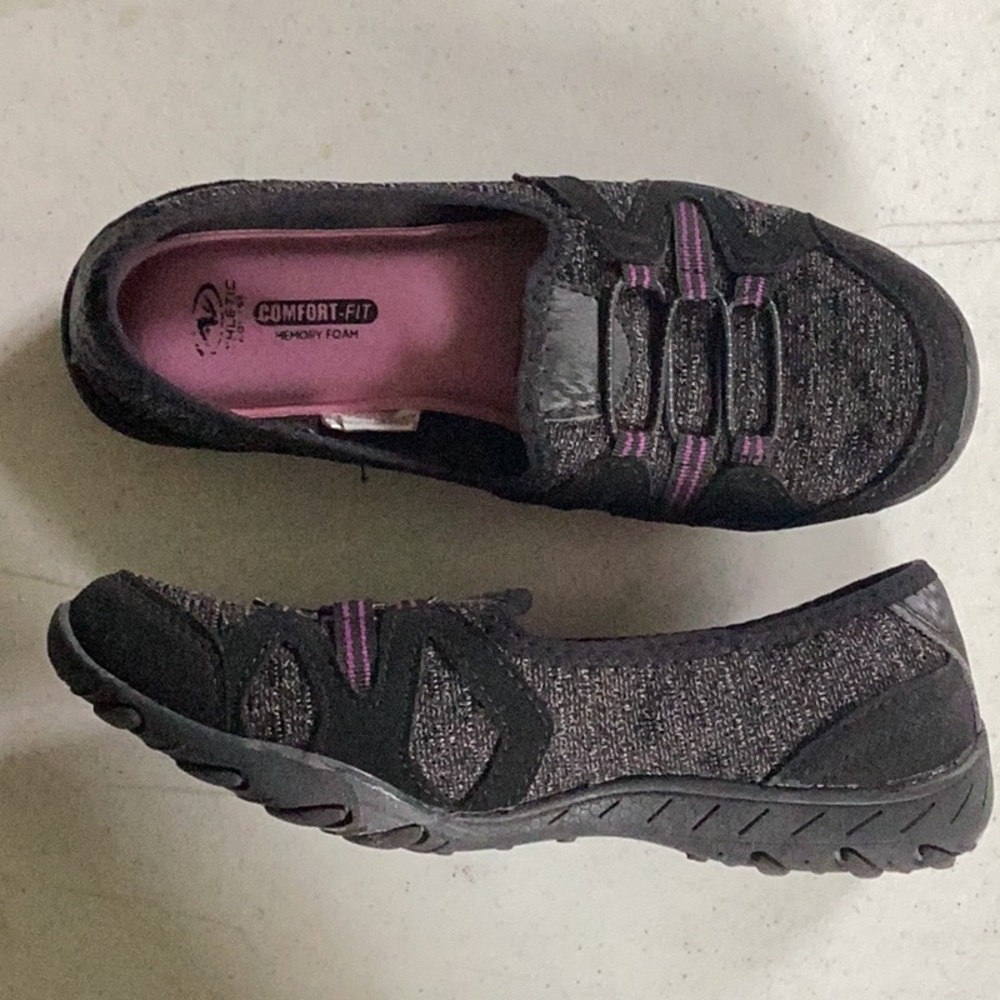 Athletic Works memory foam slip-ones, Sz 7